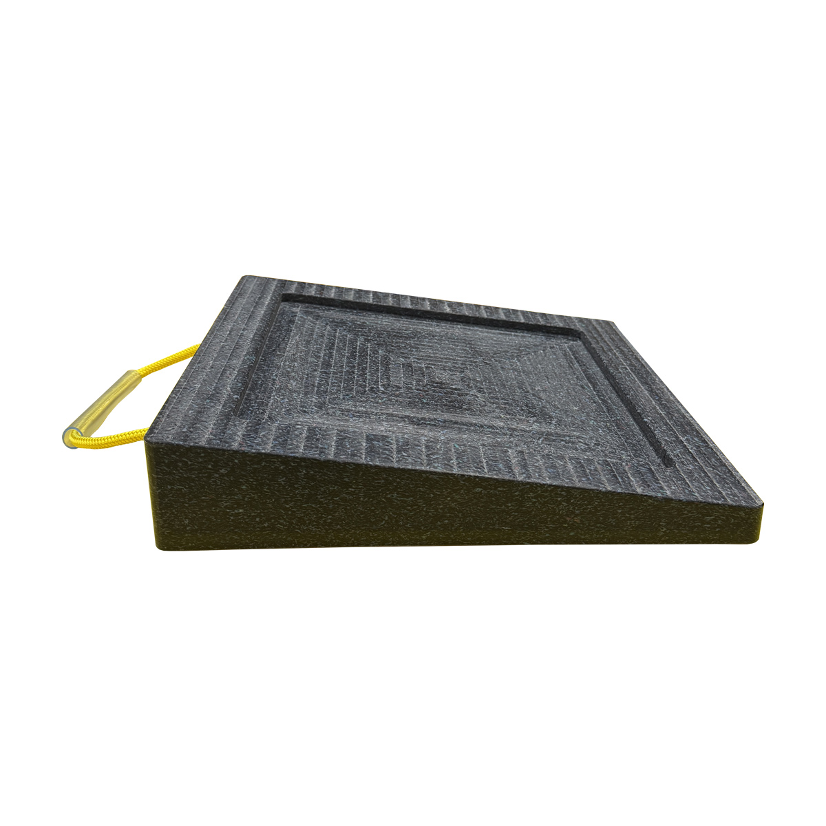 Inclined outrigger pads for cranes 500x500x80mm, 7.5° inclination, central milled section 400x400mm, stable and non-slip, ideal for stabilisers on uneven ground.